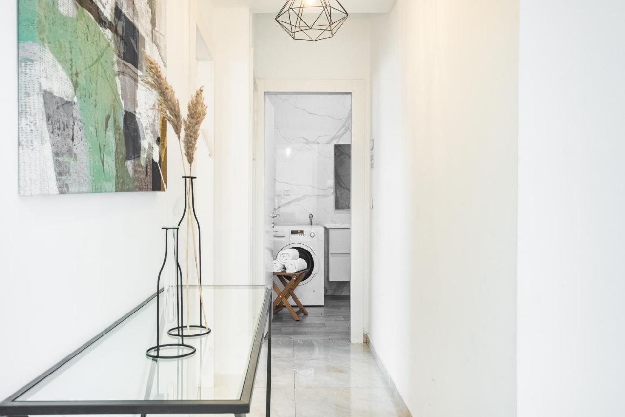 Modern Bright, Near Mahane Yehuda Market, Balcony Jerusalem Exterior photo
