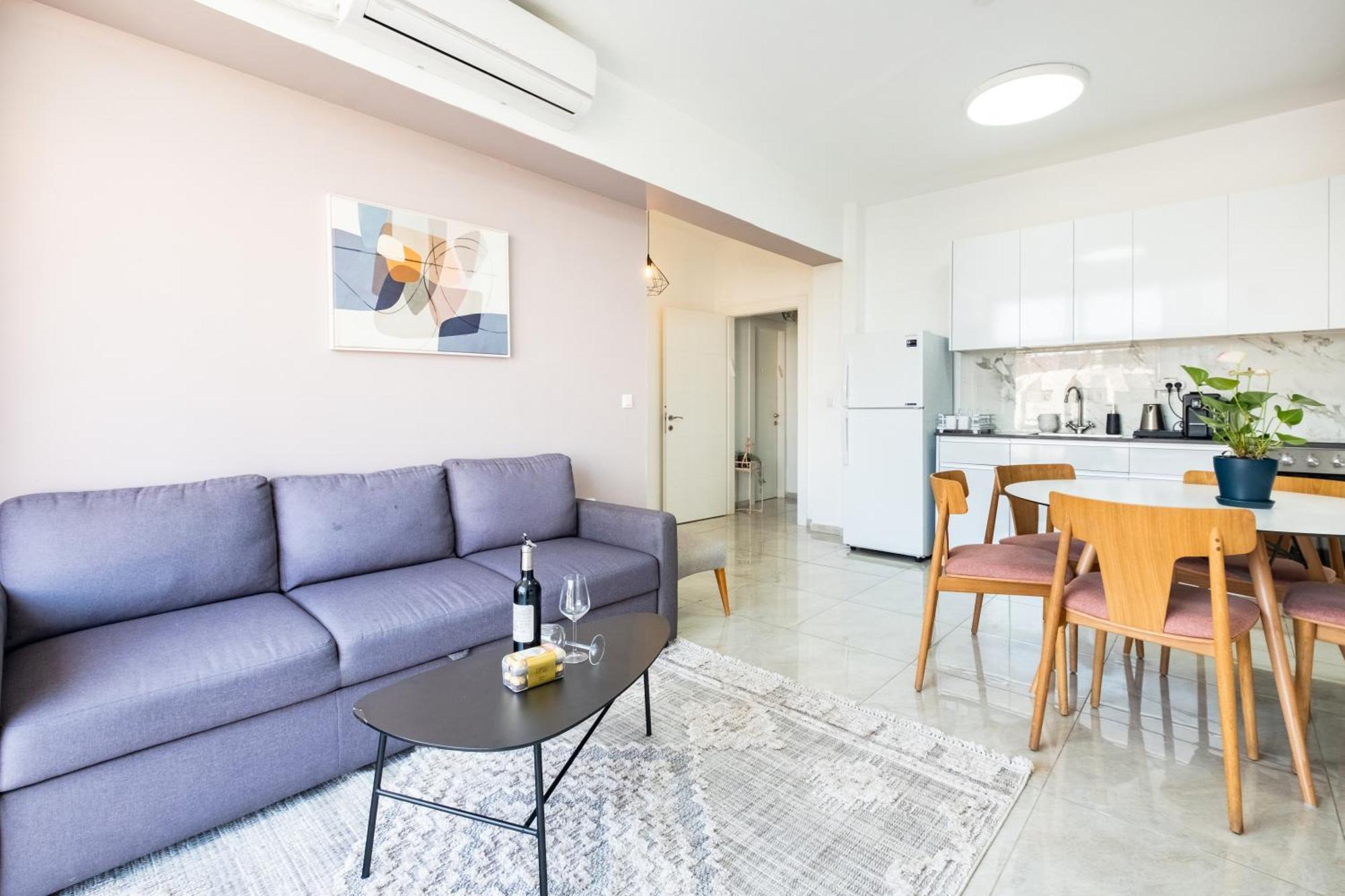 Modern Bright, Near Mahane Yehuda Market, Balcony Jerusalem Exterior photo